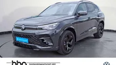 Grau Gebraucht 2024 VW Tiguan IQ Drive SUV | 51.430 € (Fairer Preis)
