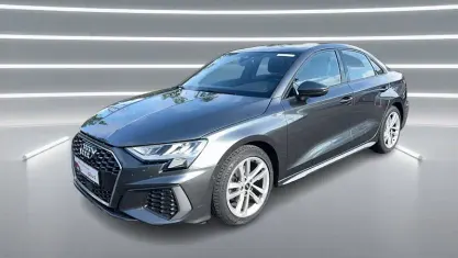 Gebraucht Audi A3 S-Line 150 PS (110 kW) 2022 Grau Limousine