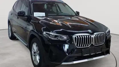 Gebraucht BMW X3 Sport Line 190 PS (139 kW) 2022 Schwarz uni SUV