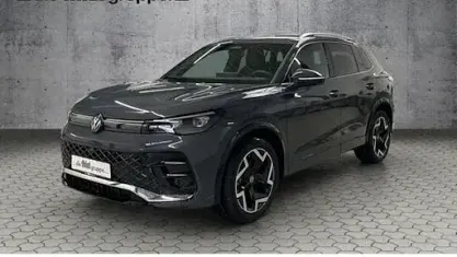 Ny VW Tiguan R-line 150 HK (110 kW) 2026 Grå SUV