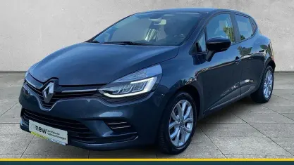 Gebraucht Renault Clio V Collection 90 PS (66 kW) 2021 Grau Limousine