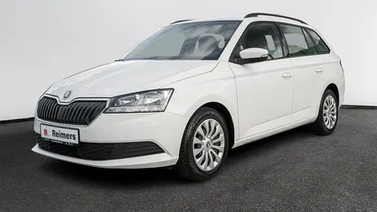 Weiß Gebraucht 2022 Skoda Fabia Ambition Kleinwagen | 15.480 € (Fairer Preis)