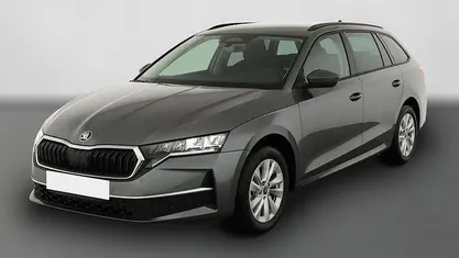Gebraucht 2025 Skoda Octavia Selection Kombi | 34.295 € (Guter Preis)