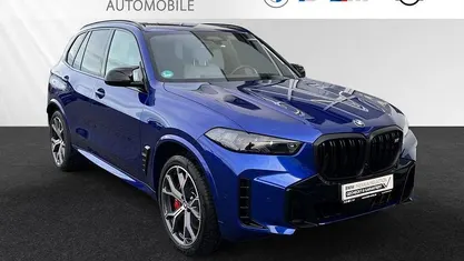 Gebraucht BMW X5 M Sport 530 PS (389 kW) 2024 Marina bay blau metallic SUV