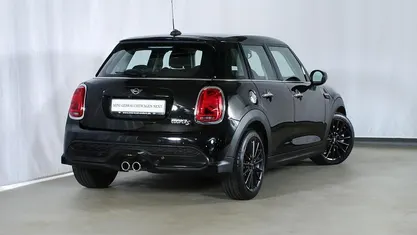 Gebraucht Mini Cooper S 178 PS (130 kW) 2022 Schwarz Kleinwagen
