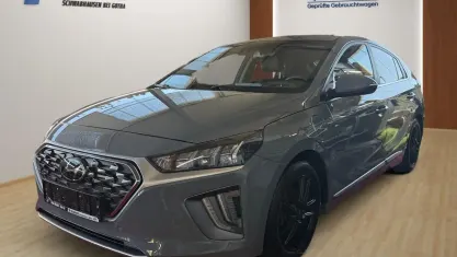 Gebraucht Hyundai Ioniq Advantage 141 PS (103 kW) 2022 Grau Kleinwagen