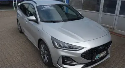 Gebraucht Ford Focus ST-Line X 155 PS (114 kW) 2025 Silber Kombi