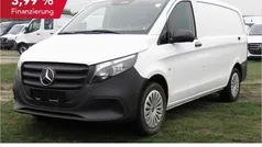 Weiß Gebraucht 2024 Mercedes Vito Van / Kleinbus | 33.142 € (Fairer Preis)
