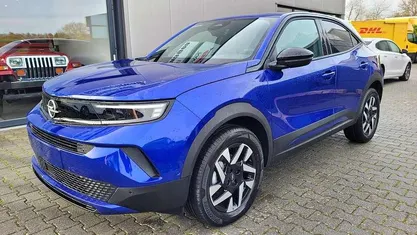 Blau Neu 2025 Opel Mokka Edition SUV | 23.590 € (Guter Preis)