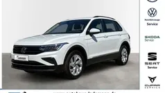 Oryxweiß perlmutteffekt Gebraucht 2024 VW Tiguan Life SUV | 29.379 € (Fairer Preis)
