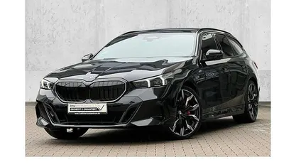 Gebraucht BMW 540 M Sport 286 PS (210 kW) 2025 Schwarz Kombi
