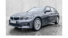 Grau Gebraucht 2021 BMW 318 Advantage Kombi | 24.440 € (Fairer Preis)