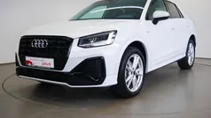 Gletscherweiß metallic Gebraucht 2024 Audi Q2 S-Line SUV | 30.750 € (Fairer Preis)