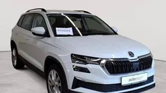Moonweiß perleffekt Gebraucht 2022 Skoda Karoq Style SUV | 22.290 € (Fairer Preis)
