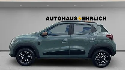 Grün flechtengrau Gebraucht 2023 Dacia Spring Extreme Kleinwagen | 12.990 € (Fairer Preis)