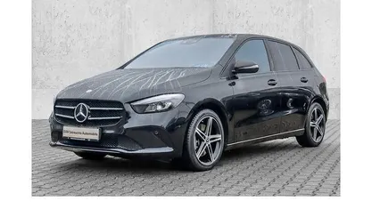 Gebraucht Mercedes B250e Progressive 218 PS (160 kW) 2022 Schwarz Van / Kleinbus