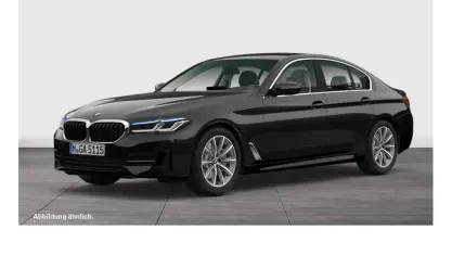 Gebraucht BMW 530 Sport Line 252 PS (185 kW) 2023 Schwarz Limousine