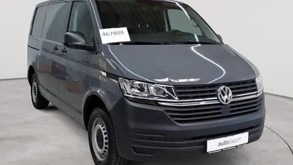 Gebraucht VW Transporter 150 PS (110 kW) 2021 Pure grey Van