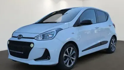 Gebraucht Hyundai i10 Passion Plus 87 PS (63 kW) 2018 Weiß Kleinwagen