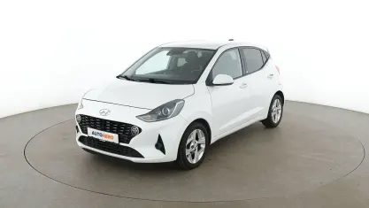 Gebraucht Hyundai i10 Edition 30 67 PS (49 kW) 2021 Weiß Kleinwagen