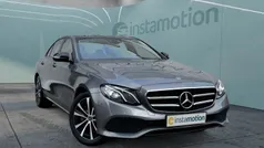 Grau Gebraucht 2019 Mercedes E300 Avantgarde Limousine | 30.400 € (Fairer Preis)