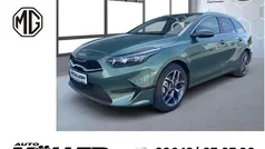 Experience grün metallic (dunkelgruen) Neu 2025 Kia Ceed Sportswagon Platinum Kombi | 32.589 € (Fairer Preis)