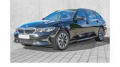 Schwarz Gebraucht 2022 BMW 318 Sport Line Kombi | 24.495 € (Guter Preis)