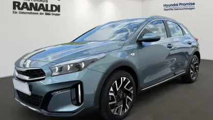 Gebraucht Kia XCeed Vision 160 PS (117 kW) 2024 Grau SUV