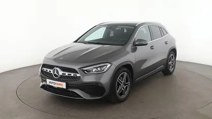 Gebraucht Mercedes GLA250 AMG line 224 PS (164 kW) 2022 Grau SUV