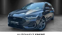 Gebraucht 2024 Ford Focus ST-Line X Limousine | 30.690 € (Fairer Preis)