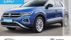 Gebraucht 2024 VW T-Roc Style SUV | 32.989 € (Fairer Preis)
