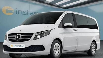 Gebraucht Mercedes V220 163 PS (119 kW) 2022 Weiß Van / Kleinbus
