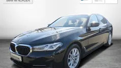 Schwarz Gebraucht 2022 BMW 520 Sport Line Limousine | 34.990 € (Fairer Preis)