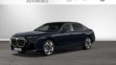 Gebraucht 2024 BMW 750e Sport Line Limousine | 118.800 € (Guter Preis)