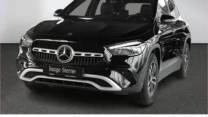 Gebraucht Mercedes GLA200 163 PS (119 kW) 2025 SUV