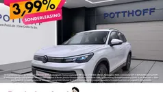Weiss Gebraucht 2024 VW Tiguan Life SUV | 35.977 € (Fairer Preis)