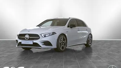Gebraucht 2020 Mercedes A250 AMG Limousine | 29.790 € (Teuer)