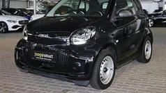 Bodypanels in black Gebraucht 2020 Smart ForTwo Electric Drive Kleinwagen | 10.490 € (Fairer Preis)
