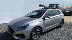 Shimmering silver r2t Neu 2025 Hyundai i30 Style Limousine | 20.690 € (Fairer Preis)