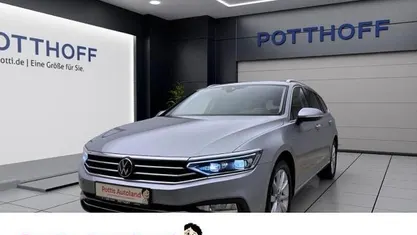 Silber Gebraucht 2021 VW Passat Elegance Kombi | 24.944 € (Fairer Preis)