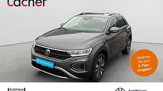 Grau Gebraucht 2024 VW T-Roc Move SUV | 26.690 € (Guter Preis)