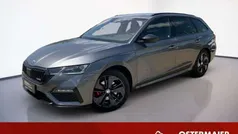 Graphitegrau Gebraucht 2023 Skoda Octavia RS Kombi | 34.350 € (Fairer Preis)