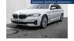 Alpinweiss iii Gebraucht 2022 BMW 530e Kombi | 33.333 € (Guter Preis)