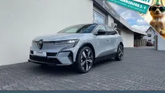 Grau grau kqg + schwarz gne Gebraucht 2024 Renault Mégane Techno Limousine | 34.989 € (Fairer Preis)