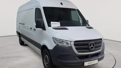 Gebraucht Mercedes Sprinter 170 PS (125 kW) 2024 Arktisweiß Van