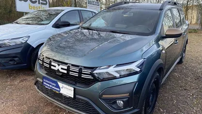 Vert oxide Gebraucht 2023 Dacia Jogger Extreme Van / Kleinbus | 18.990 € (Fairer Preis)