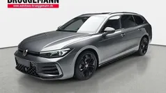 Grenadillschwarz metallic Neu 2025 VW Passat R-line Kombi | 44.990 € (Guter Preis)