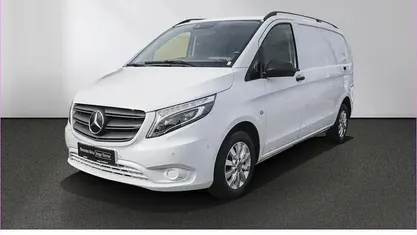 Gebraucht Mercedes Vito 163 PS (119 kW) 2021 Weiß Van