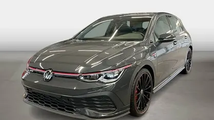 Second-hand VW Golf VIII GTI Clubsport 300 CP (220 kW) 2024 Berlinǎ