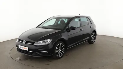 Schwarz Gebraucht 2017 VW Golf VII Comfortline Limousine | 16.010 € (Fairer Preis)